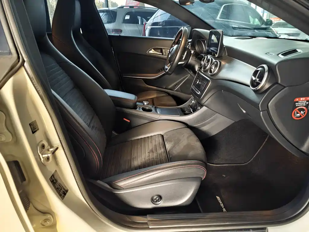 Mercedes-Benz CLA 2017 — фото 13
