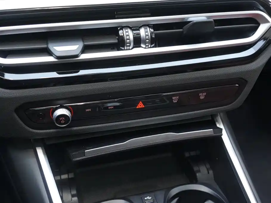 BMW 4 Series 2023 — фото 15
