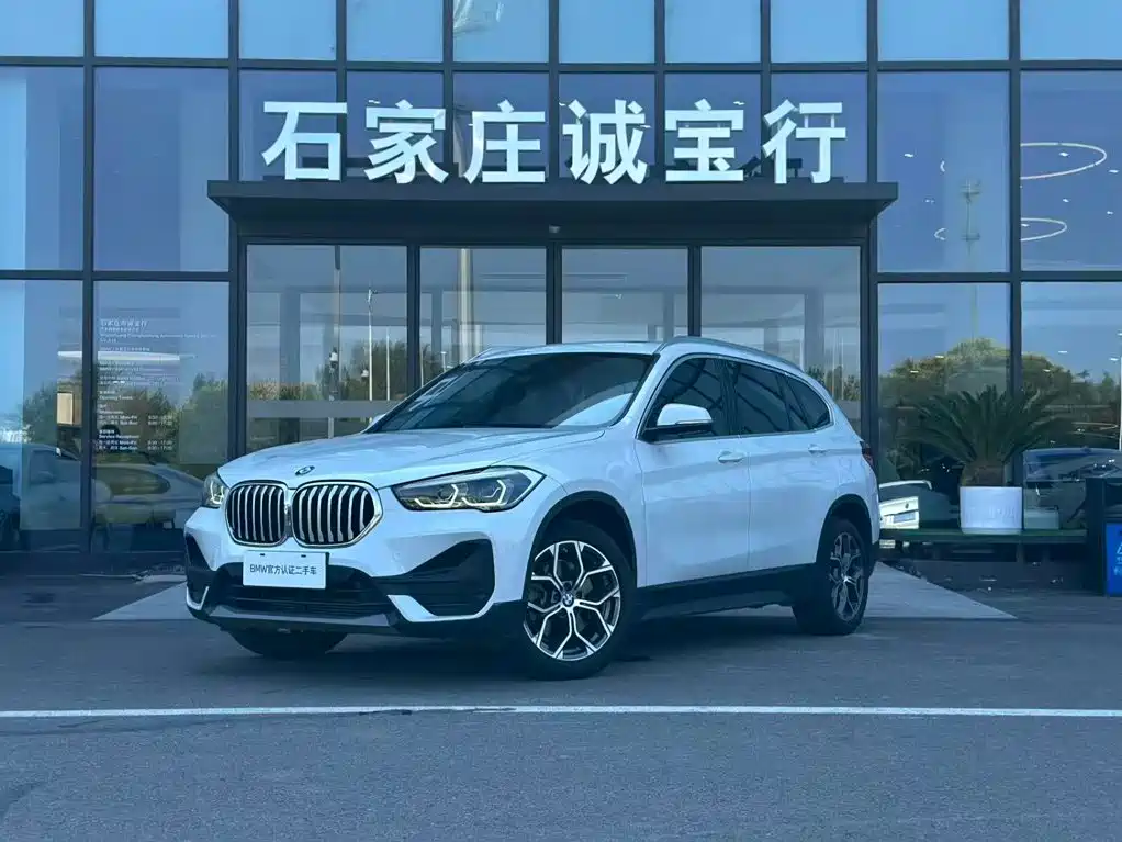 BMW X1 2022 — фото 2