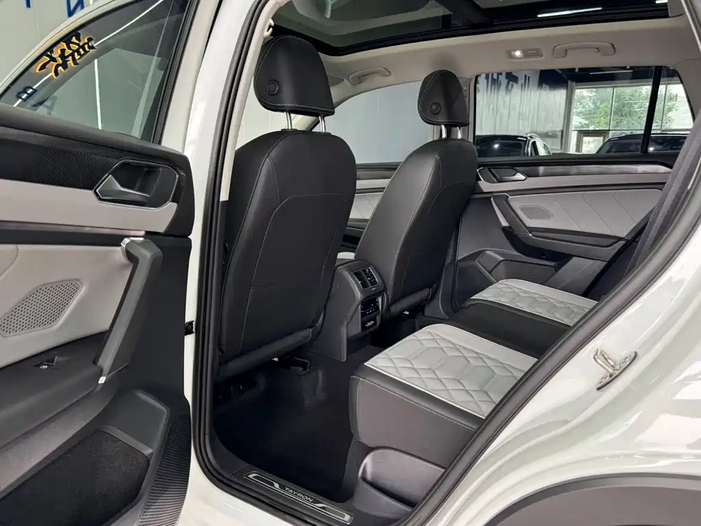 Volkswagen Tayron 2023