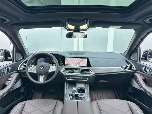 BMW X5 2023