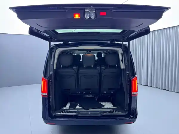 Mercedes-Benz V-Class 2022