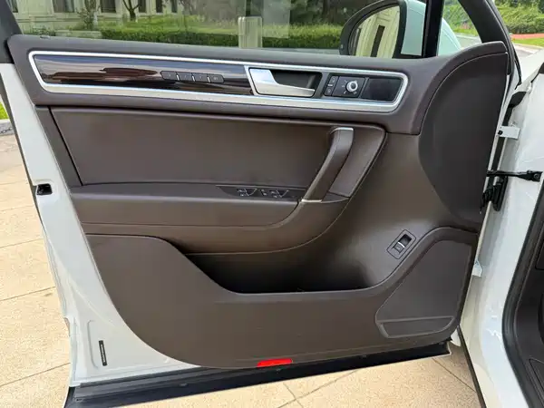 Volkswagen Touareg 2016