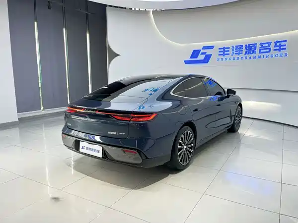 Geely Galaxy Starshine 8 2025