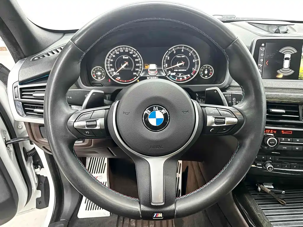 BMW X5 2018 — фото 16