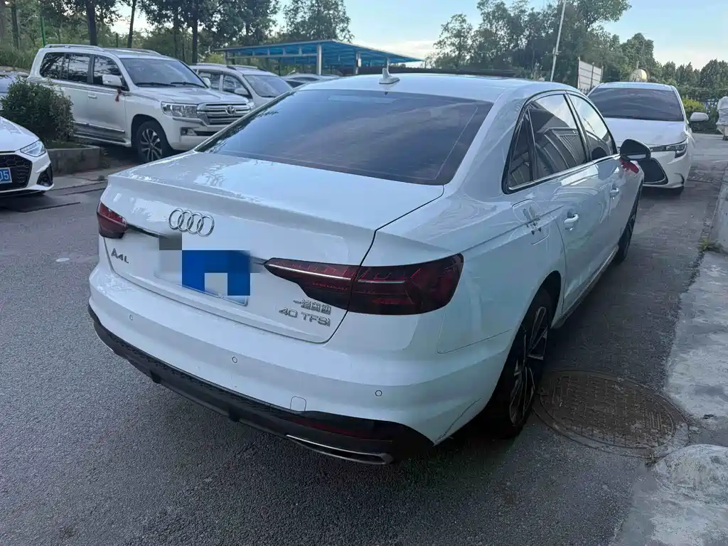 Audi A4L 2023