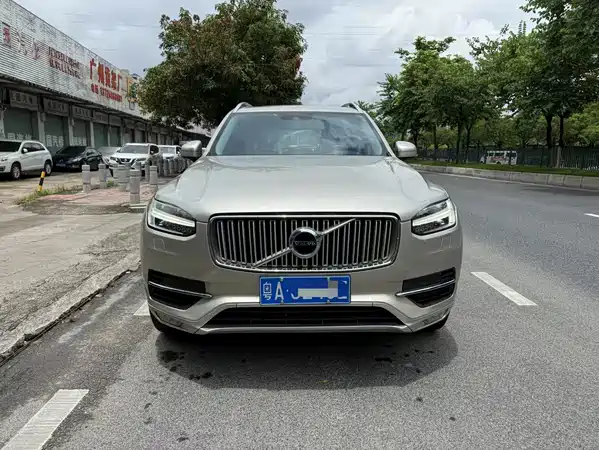 Volvo XC90 2016