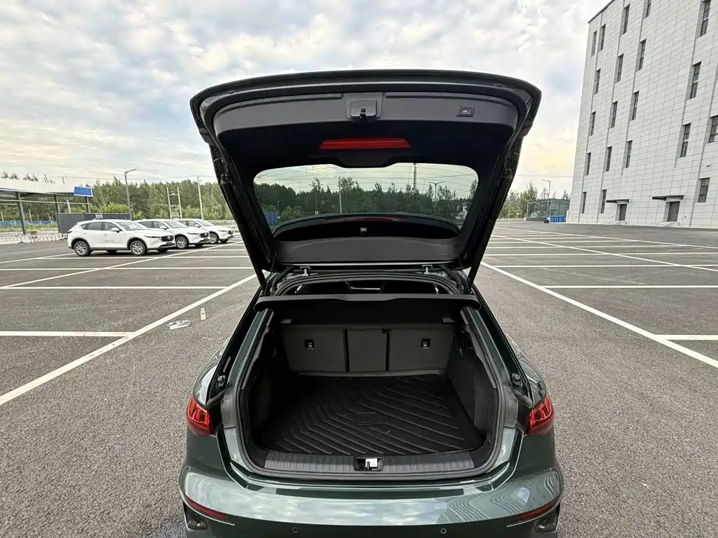 Audi A3 2022 — фото 12