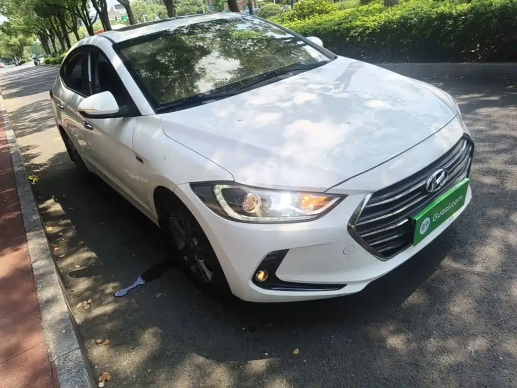 Hyundai Celesta 2017 — фото 4