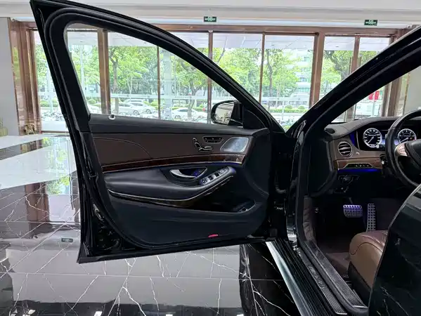 Mercedes-Benz S-Class AMG 2015