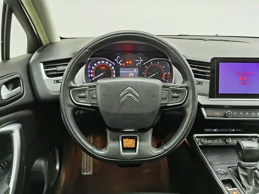 Citroen C5 2019 — фото 11
