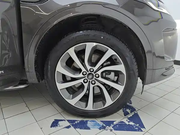 Land Rover Discovery Sport 2022