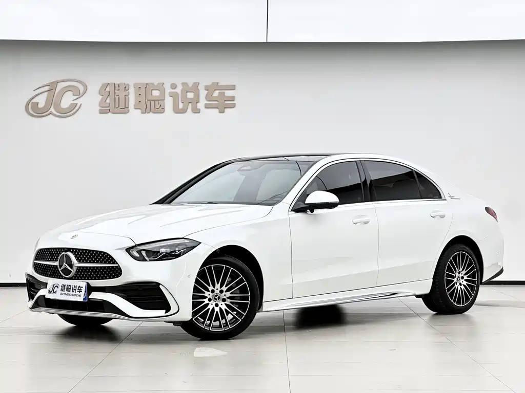Mercedes-Benz C-Class 2024 — фото 1