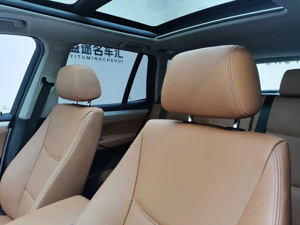 BMW X3 2016 — фото 14
