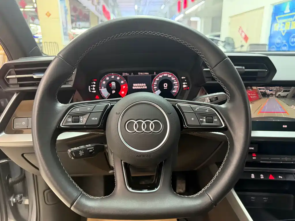 Audi A3 2023 — фото 16