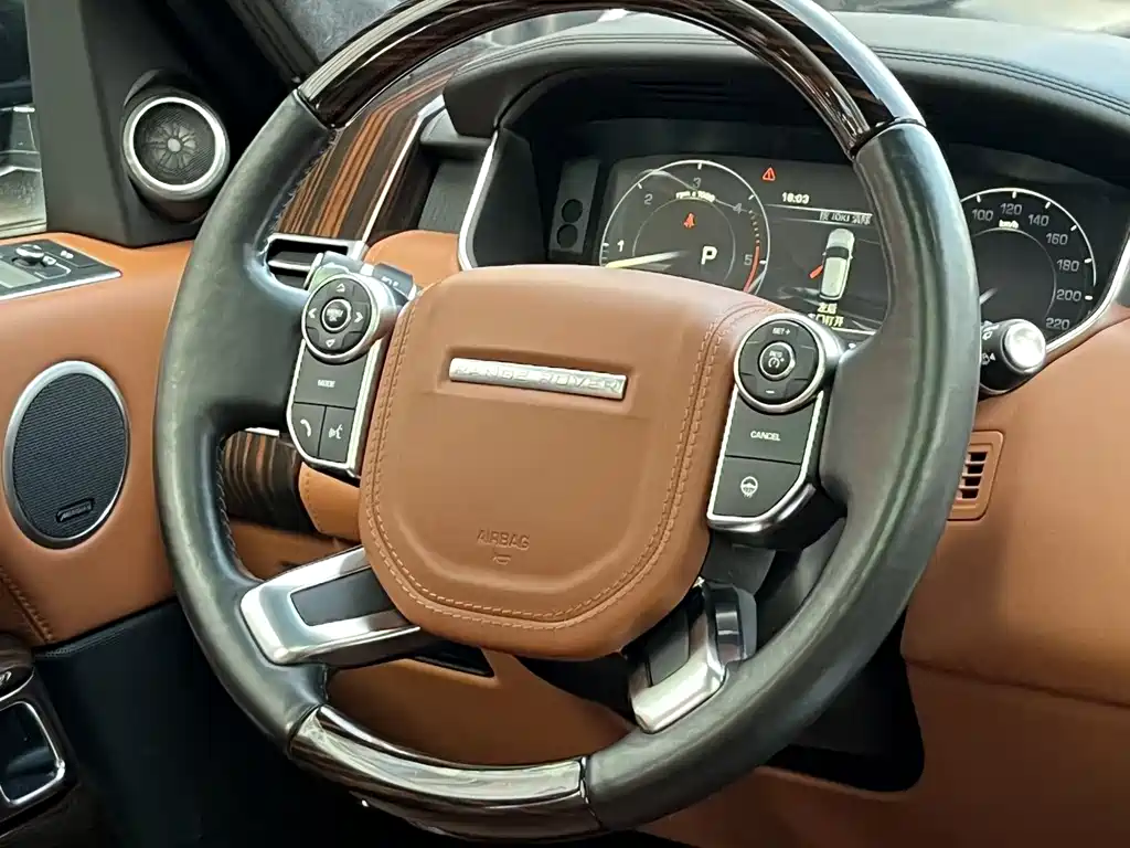 Land Rover Range Rover 2016 — фото 17