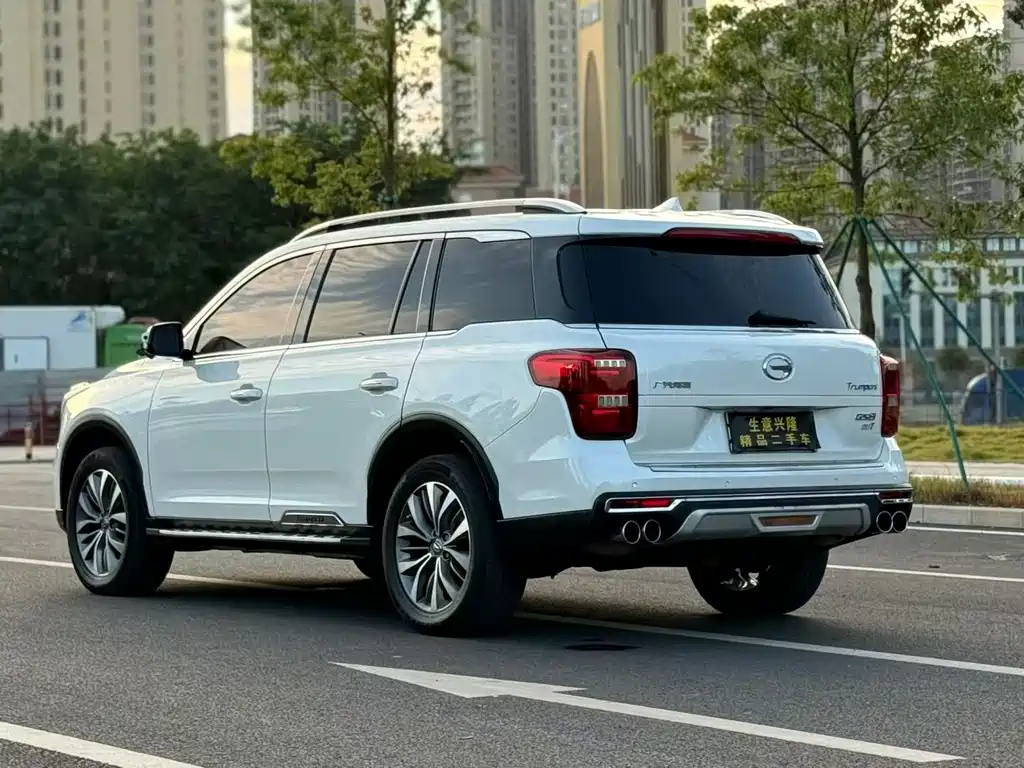 GAC Trumpchi GS8 2018 — фото 9