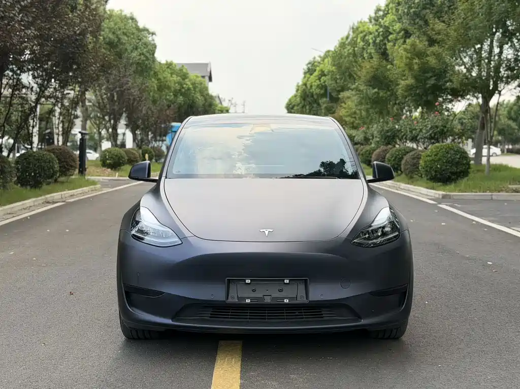 Tesla Model Y 2022 — фото 3