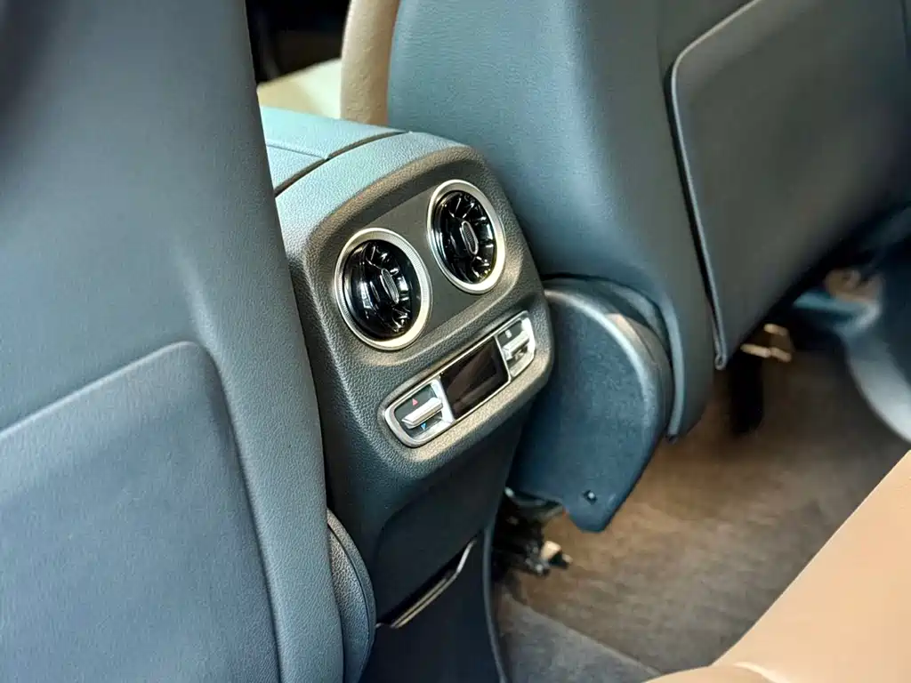 Mercedes-Benz G-Class 2023 — фото 20
