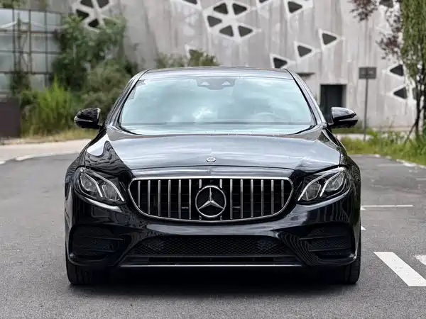Mercedes-Benz E-Class 2020