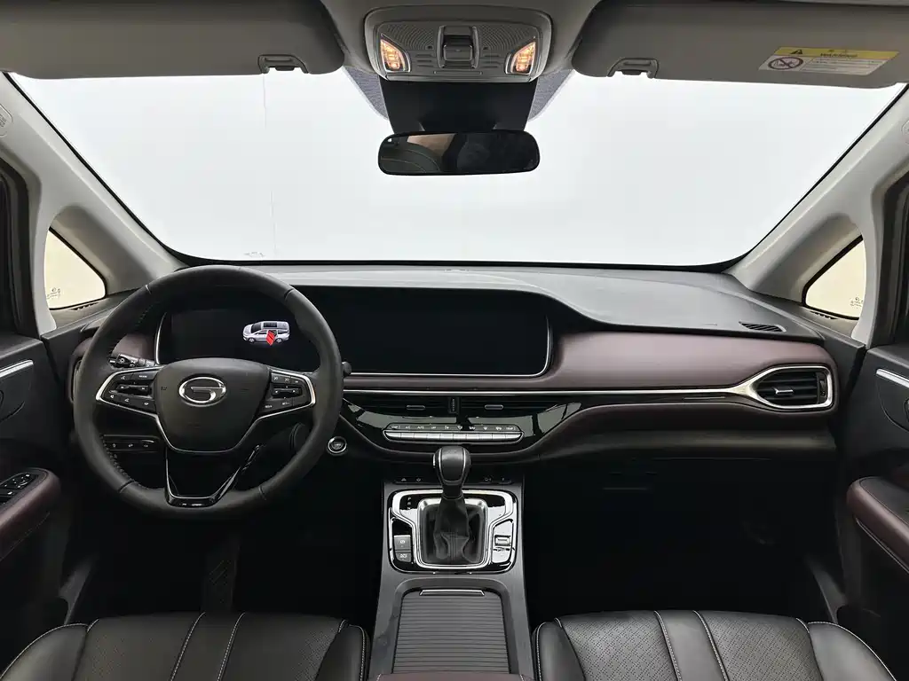GAC Trumpchi M6 2022 — фото 7