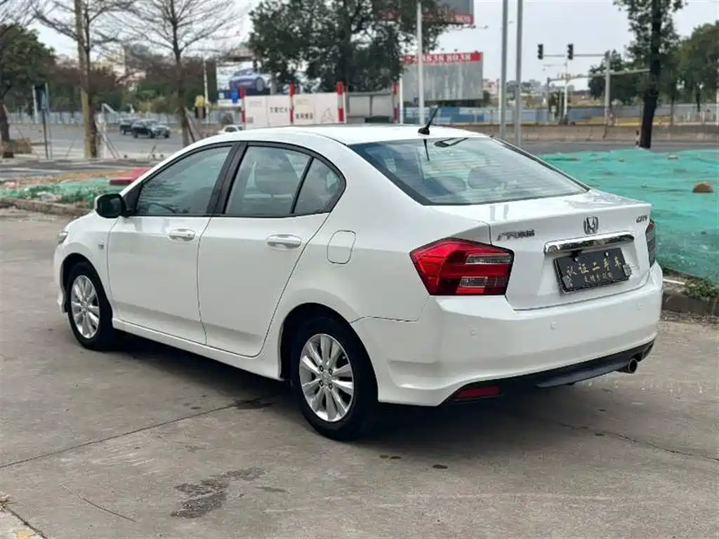 Honda City Classic 2015