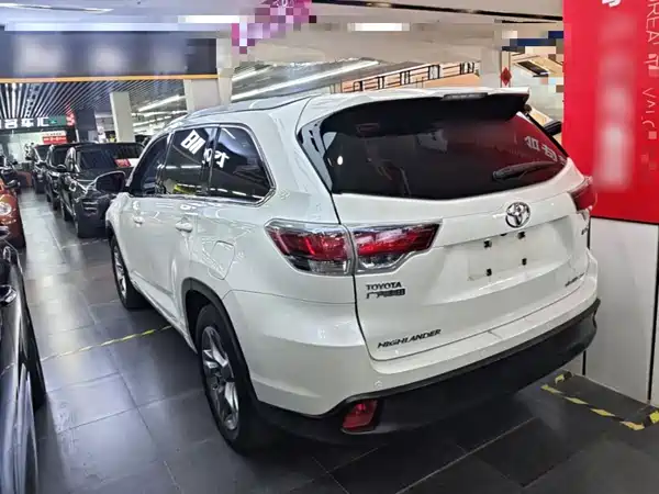 Toyota Highlander 2017