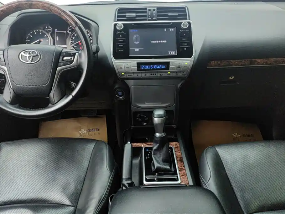 Toyota Prado 2019 — фото 13