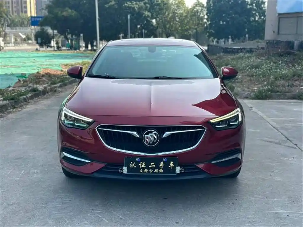 Buick Regal 2018 — фото 2