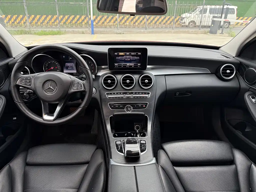 Mercedes-Benz C-Class 2015