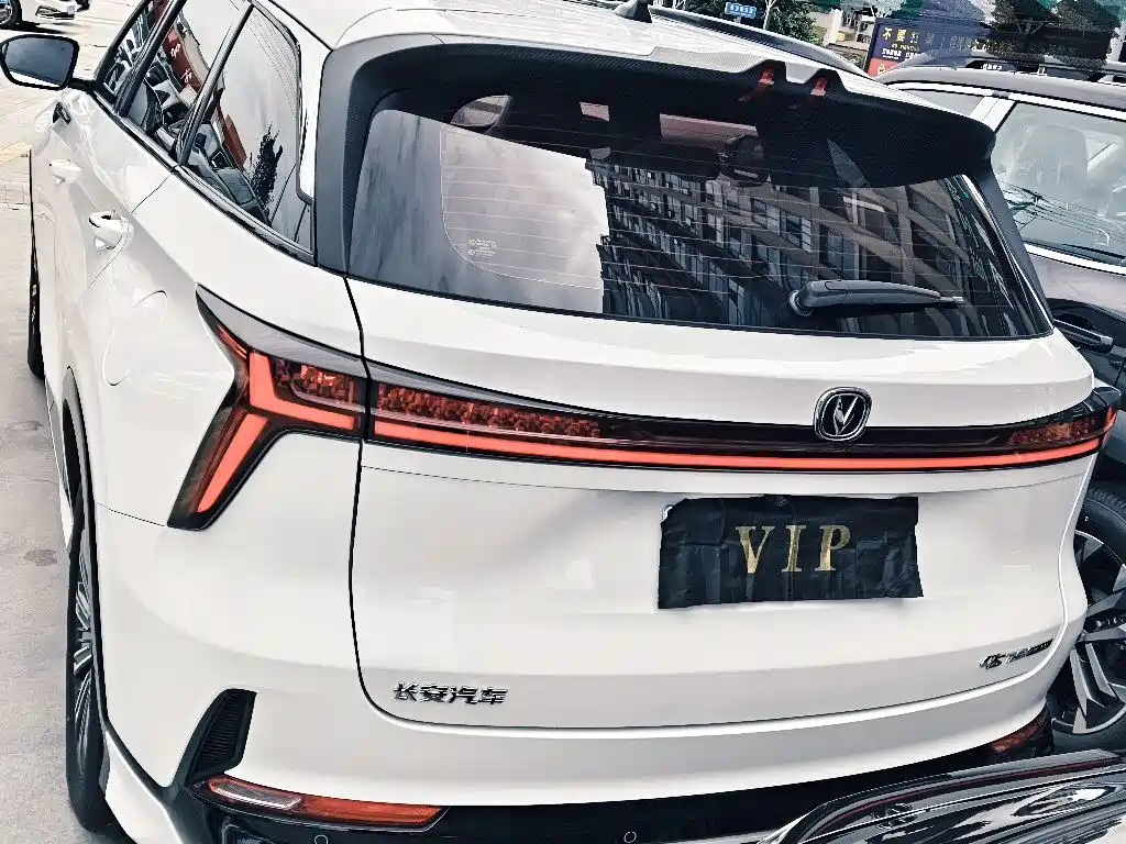 Changan CS75PLUS 2023 — фото 14