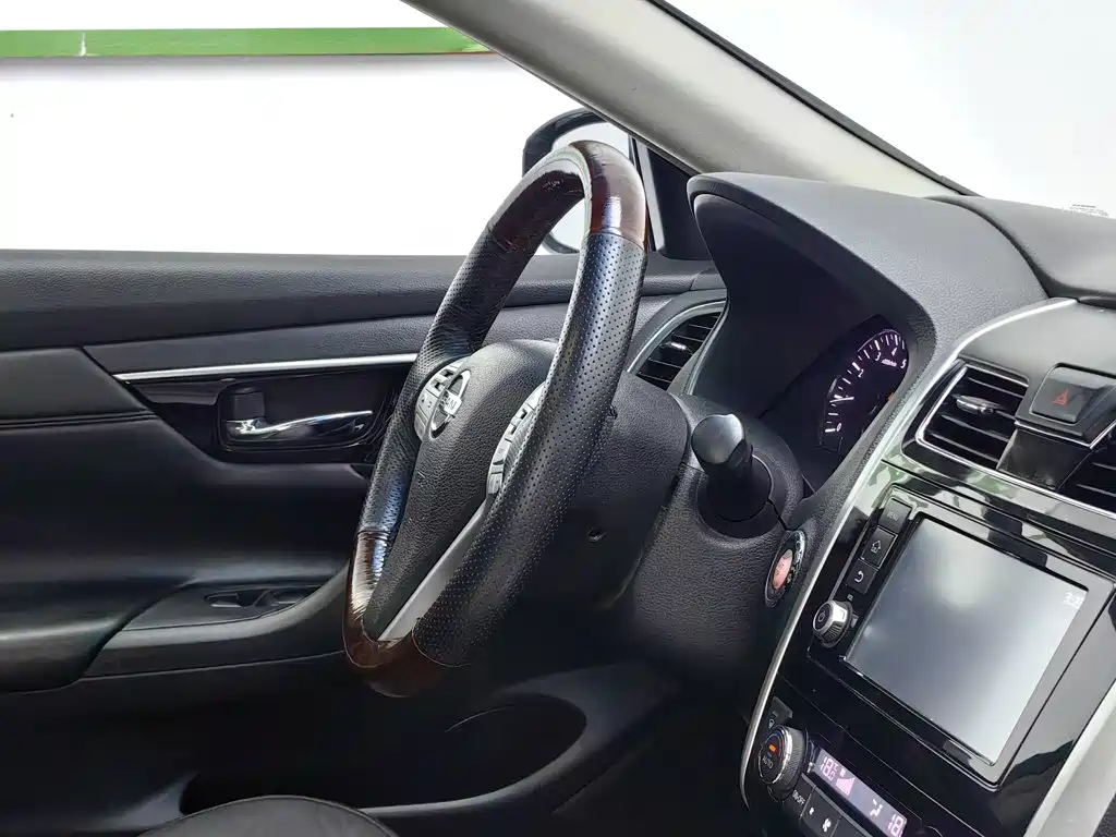 Nissan Teana 2018 — фото 22