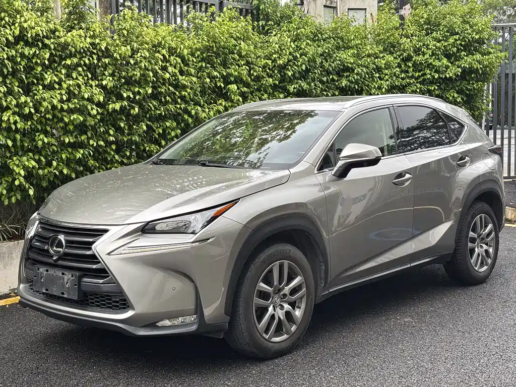 Lexus NX 2015 — фото 1