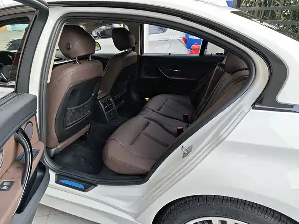 BMW 3 Series 2018