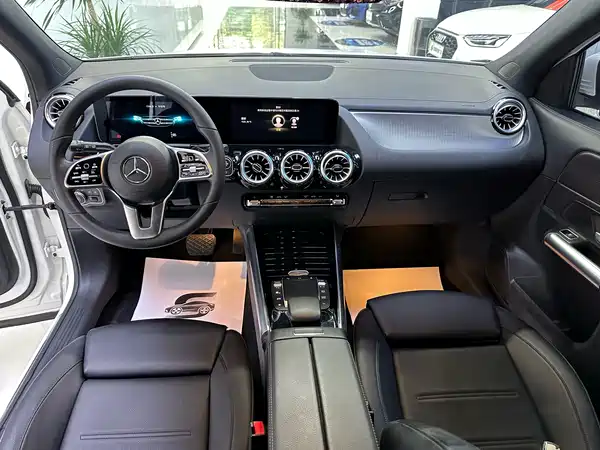 Mercedes-Benz GLA 2022