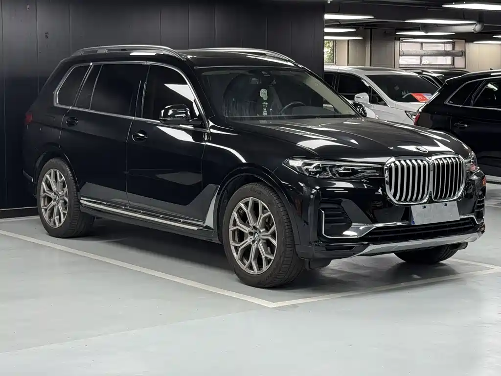 BMW X7 2022 — фото 3