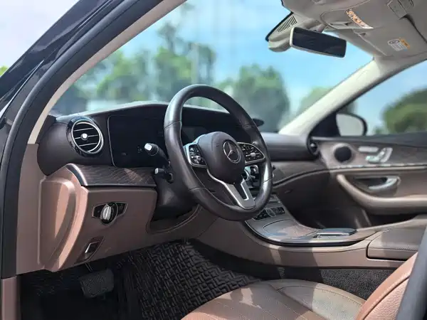 Mercedes-Benz E-Class 2020