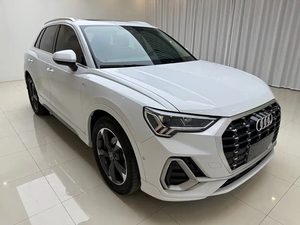 Audi Q3 2022