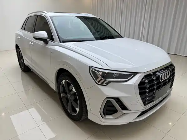 Audi Q3 2022