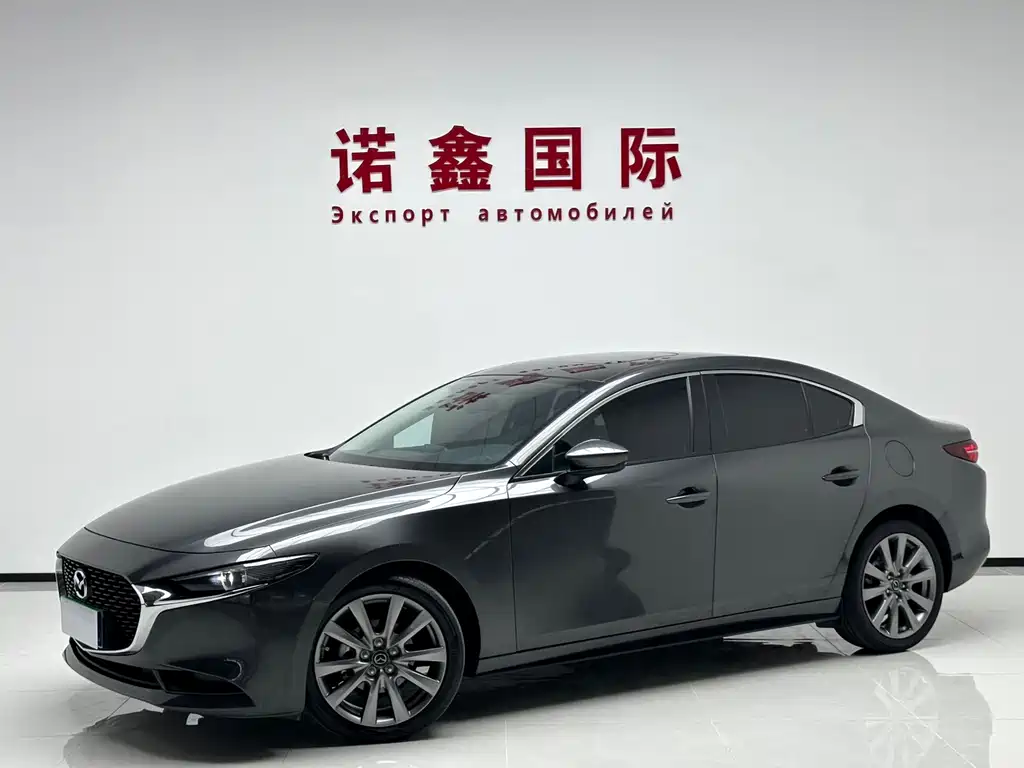 Mazda 3 Axela 2022