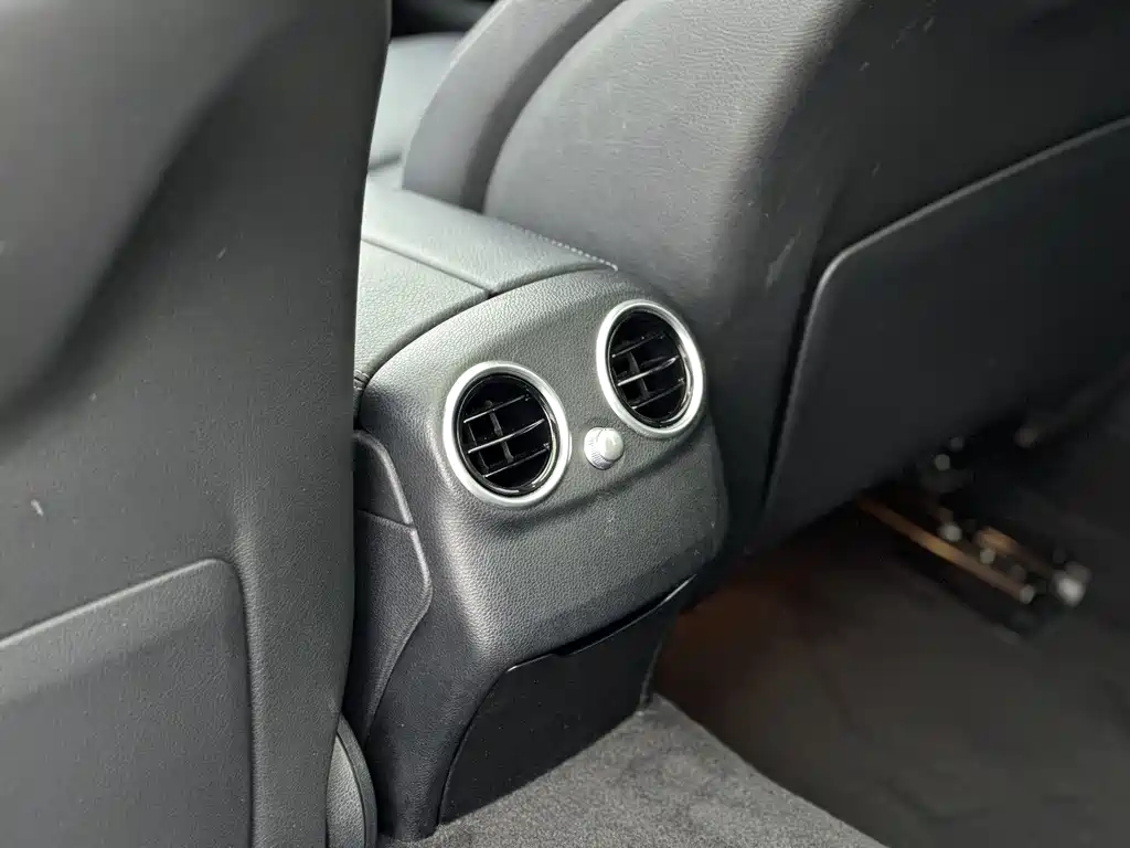 Mercedes-Benz C-Class 2018