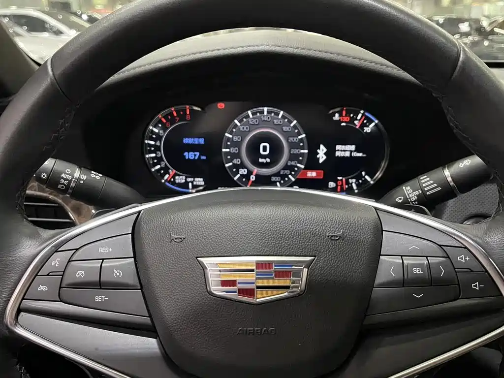 Cadillac CT6 2021 — фото 12