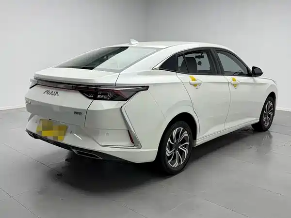 Dongfeng Yixuan 2022