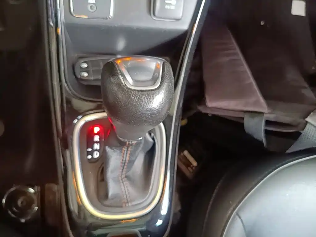 Jeep Compass 2020 — фото 14