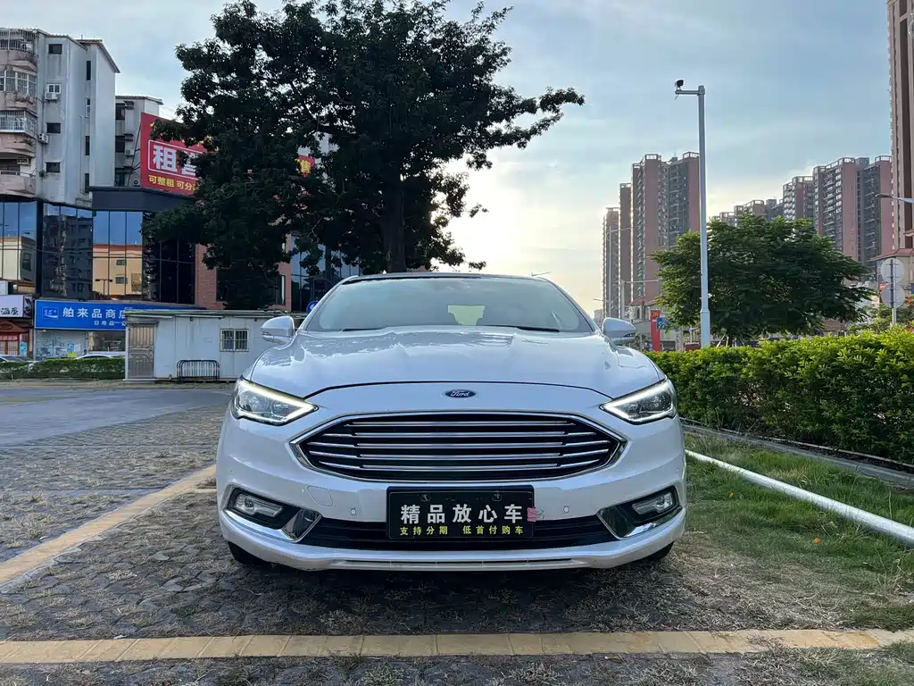 Ford Mondeo 2018 — фото 2