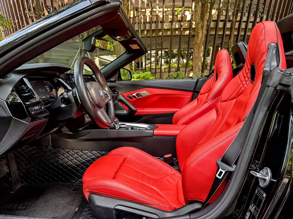 BMW Z4 2021 — фото 13