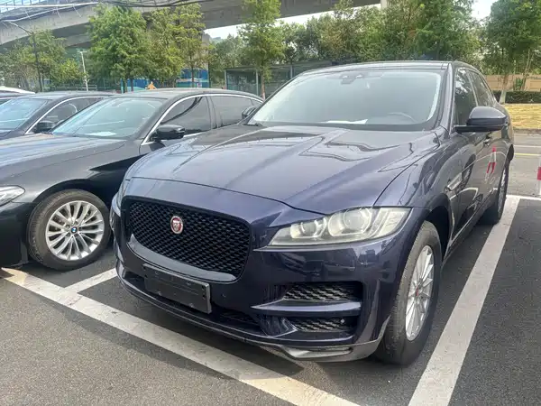 Jaguar F-PACE 2019