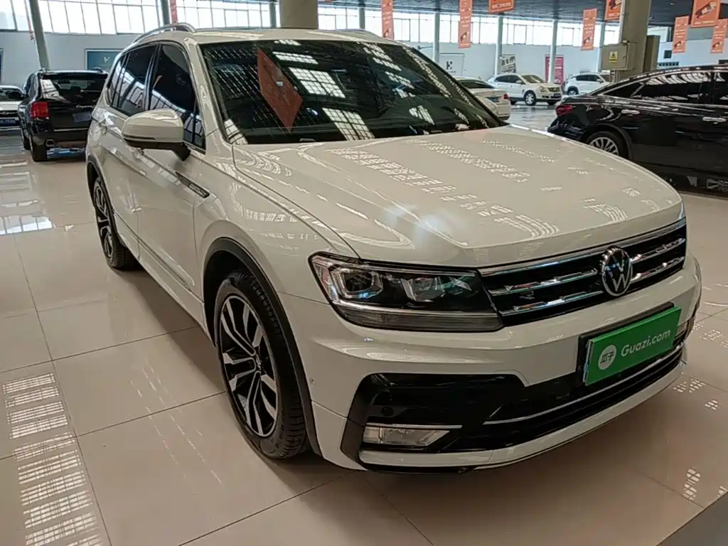 Volkswagen Tiguan L 2021 — фото 22
