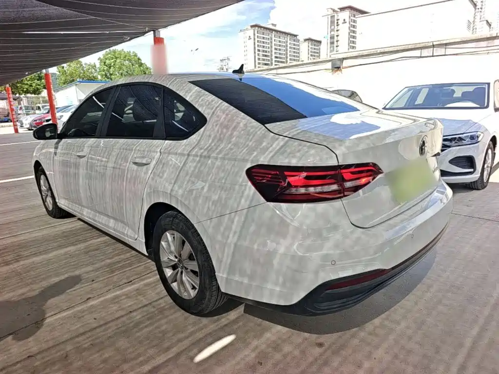 Volkswagen Lavida 2022