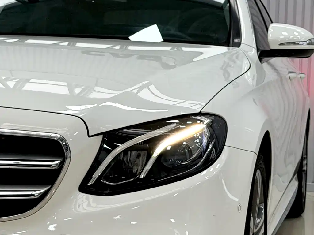 Mercedes-Benz E-Class 2019 — фото 5